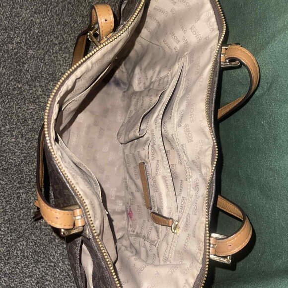 MK Purse & Wallet Set - Picture 3 of 6